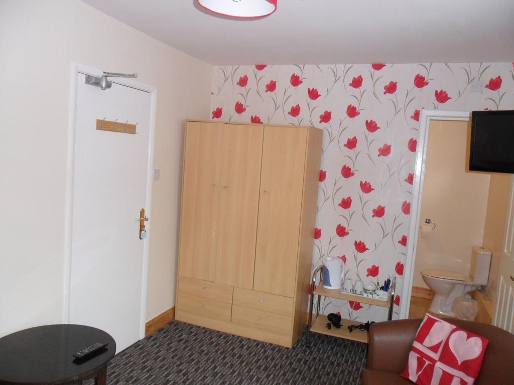 Amber Lodge Guest House Γκρέιτ Γιάρμουθ Δωμάτιο φωτογραφία