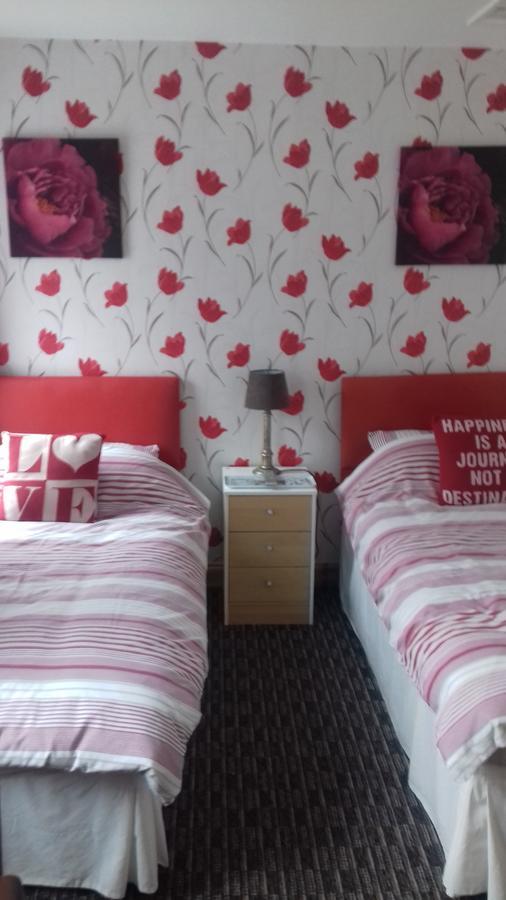 Amber Lodge Guest House Γκρέιτ Γιάρμουθ Εξωτερικό φωτογραφία