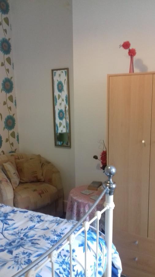 Amber Lodge Guest House Γκρέιτ Γιάρμουθ Δωμάτιο φωτογραφία