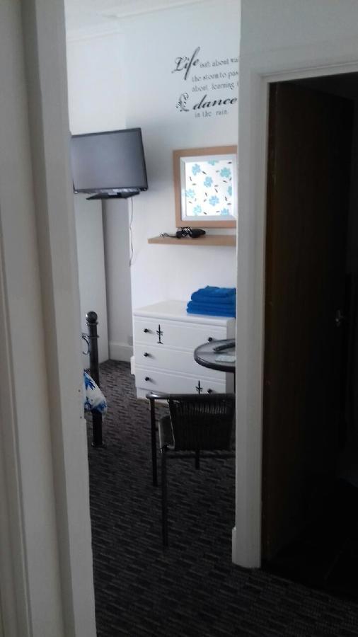 Amber Lodge Guest House Γκρέιτ Γιάρμουθ Εξωτερικό φωτογραφία