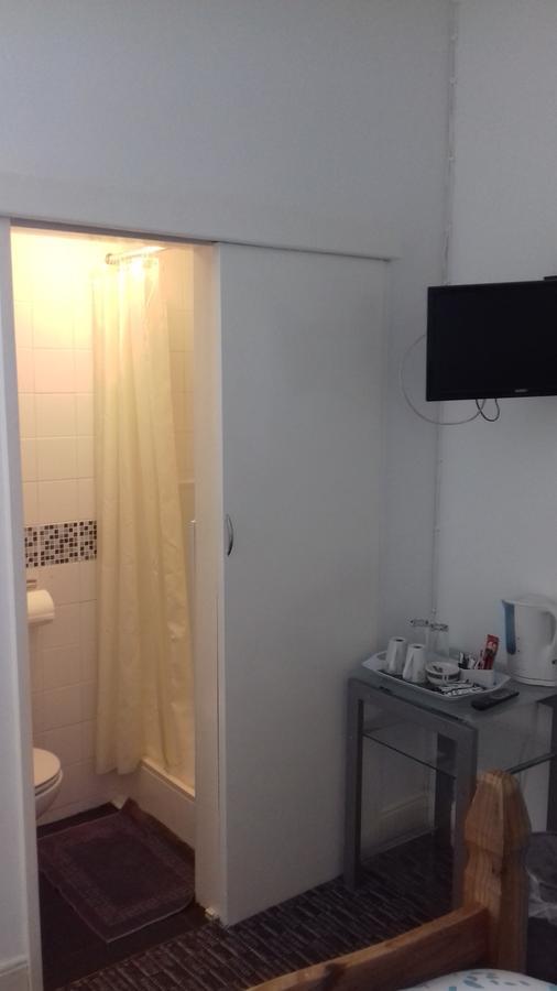 Amber Lodge Guest House Γκρέιτ Γιάρμουθ Εξωτερικό φωτογραφία
